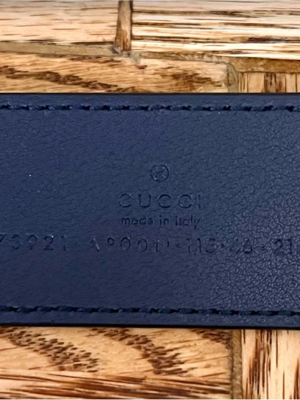 💯 GUCCI Men's Navy Leather Belt with silver  Double-G Logo Accent